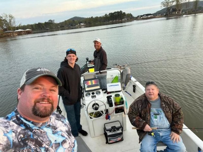Weiss Lake Crappie Fishing Guide | Tim-Pentecost